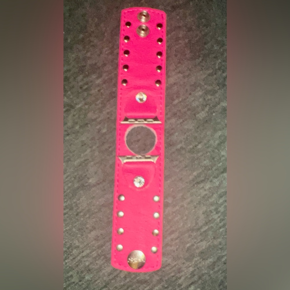 🩷NEW Neon pink stud muffin leather cuff, Apple Watch band